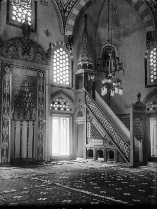 Kara?ozbeg-Moschee : Kanzel und Minbar der Karadozbeg-Moschee