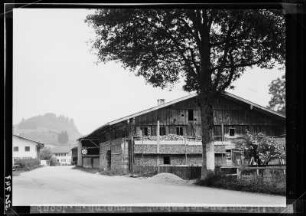 Pfronten-Weissbech, Bauernhaus mit Joosberg