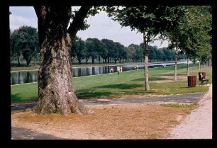 Washington 21.9.77.