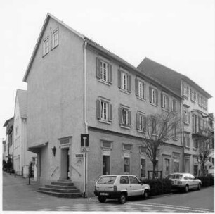 Wohn- und Geschäftshaus; Bad Homburg, Rathausstraße 5