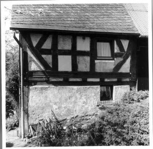 Dornburg, Unter Eichen 10