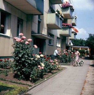 Hamburg. Wohnen im Neubaublock