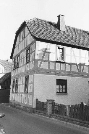 Wohnhaus, Fachwerk; Gründau, Hauptstraße 32