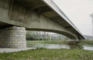 Isarbrücke, Landau