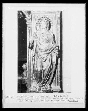 Linker Nebenaltar, rechte Schmalseite: Heilige Lucia
