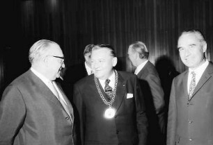 Bad Krozingen: Kurhaus; 50 Jahre Bürgermeister Hellmann; Seifriz, Hellmann, Dr. Person