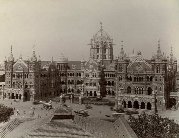 Bombay, railway station