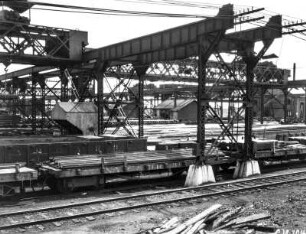 Stahlwerk : Verladestation des Lackawanna-Stahlwerks in Buffalo bei New York.