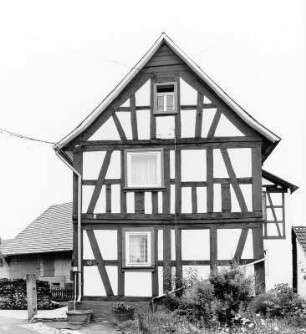 Fachwerkwohnhaus; Nidda, Römerstraße 18