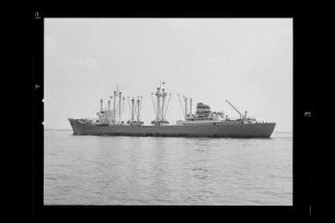 Halberstadt (1961), VEB Deutsche Seereederei, VEB Deutfracht, VEB Deutfracht - Seereederei Rostock (DSR), Deutsche Seereederei GmbH, Rostock