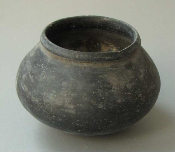 Clay vessel