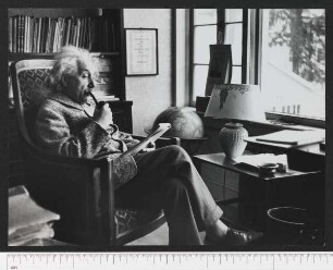 Porträtaufnahme Albert Einstein