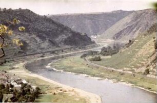 Mosel vor Ausbau bei Löf