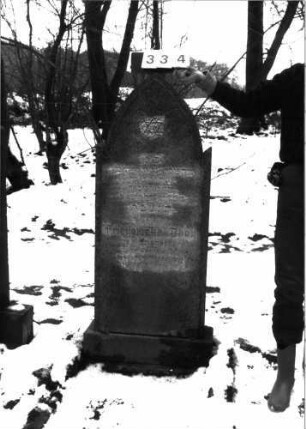 Grabstein 334