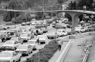 Freiburg: Autoverkehr auf dem Leopoldring