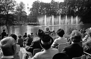 Sonniger Spätsommertag im Stadtgarten.