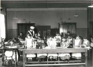 Dresden-Trachenberge, Städtische Kinderanstalten im Marienhof