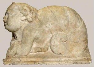 Putto im Schneckengehäuse