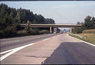 Einfahrt Ost zu Hauptfahrbahn Ost (Basel Richtung Karlsruhe)