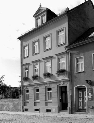 Kamenz, Bautzner Straße 84. Wohnhaus (19. Jh.). Straßenansicht