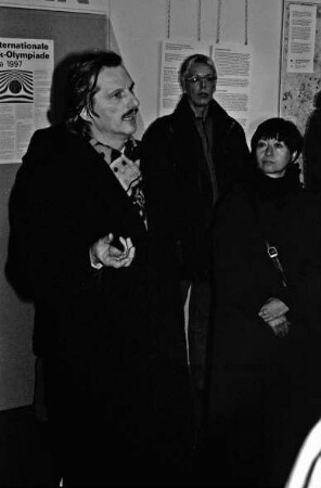 Ausstellung "Zwangsarbeiterlager Wiesenfeld" im Schulzentrum Glinde: Führung durch das ehemalige "Lager Wiesenfeld"