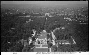Dresden: Großer Garten nach Nordwest gegen das Stadtzentrum. Luftbild-Schrägaufnahme