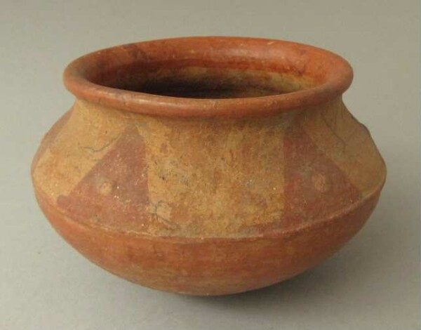 Clay vessel