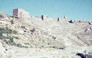 Burg + Stadt Kerak [Al-Karak] von S. O.