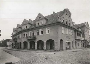Johannisburg, Königsberger Straße : Johannisburg (Pisz/Polen). Königsberger Straße, Wohnhäuser (Neubau nach Kriegszerstörung 1914)