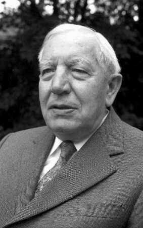 Freiburg: Im Oberfeld 10; Prof. Dr. Johannes Künzig; zum 80. Geburtstag; Institut für ostdeutsche Volkskunde Freiburg