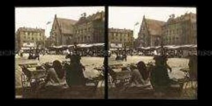 Verkaufsstände auf dem Markt am Ring mit Mariensäule, Ratibor