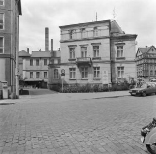 Bautzen, Gebäude mit Einfriedung an der Goschwitzstraße/Ecke Postplatz : Bautzen. Blick zum Gebäude am Postplatz 5A