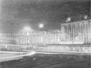 Der Leipziger Hauptbahnhof bei Nacht