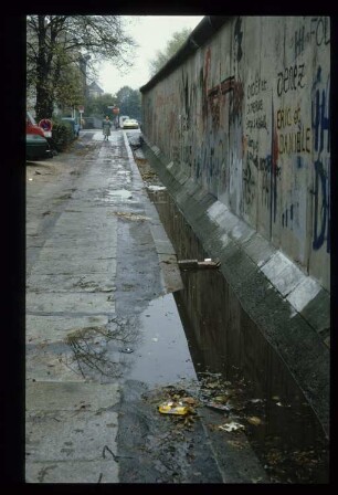 Diapositive: Leuschnerdamm, 1982
