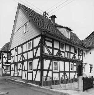 Meinhard, Mauerstraße 16, Lange Gasse 10
