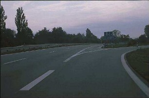 Ausfahrt Süd von Fahrbahn Süd (AD Weil am Rhein Richtung Lörrach)