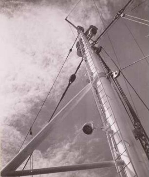 Stralsund, VEB Volkswerft Stralsund, Mast eines Mitteltrawlers