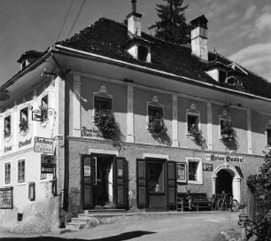 Gurk, Prof. Löw-Strasse 1. Erian-Gasthof