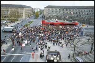 Proteste auf dem Fehrbelliner Platz