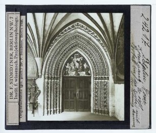 Pelplin, Klosterkirche : Kreuzgang, Portal z. Kirche am S-QH