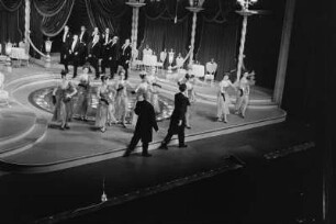 Szenenbilder aus "Stunde des Tanzes", Ballett in der Choreographie von Jean Weidt?. Dramatische Ballett der Volksbühne Berlin, 23.11.1958