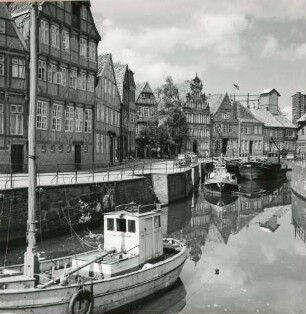 Hafen in Stade - Harbour in Stade : Stade. Am Wasser West und Alter Hafen