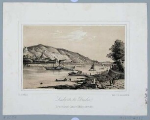 Blick von Blasewitz bei Dresden über die Elbe mit Dampfer und Fähren nach Loschwitz, links der Gasthof Burgberg, mittig die Loschwitzer Weinberge, rechts in Blasewitz der Gasthof Schillergarten