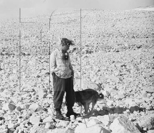 Bodley-Bucht : Heinz Grams und Hund Egon