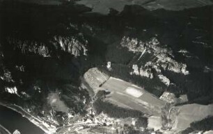 Sächsische Schweiz. Rathener Kessel. Luftbild-Schrägaufnahme von Südsüdost