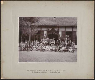 Konstanz, Gruppenbild Kindergartenkinder.