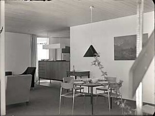 Groethuysen, Herbert; München - Neuhausen, Rondell Neu Wittelsbach 1a; Eigenes Wohnhaus H. Groethuysen an Stelle der elterl. Villa - Innenansicht