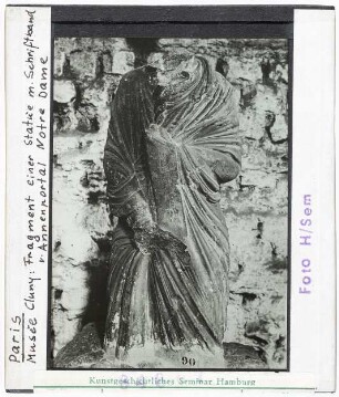 Paris: Notre Dame, Annenportal, Statuenfragment, heute Musée cluny