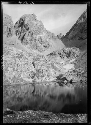 Österreich, Lienzer Dolomiten. Blick vom Laserzsee zum Drei-Törl-Weg