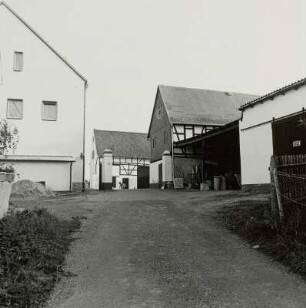 Glauchau-Höckendorf, Dreiseithof, Straßenansicht